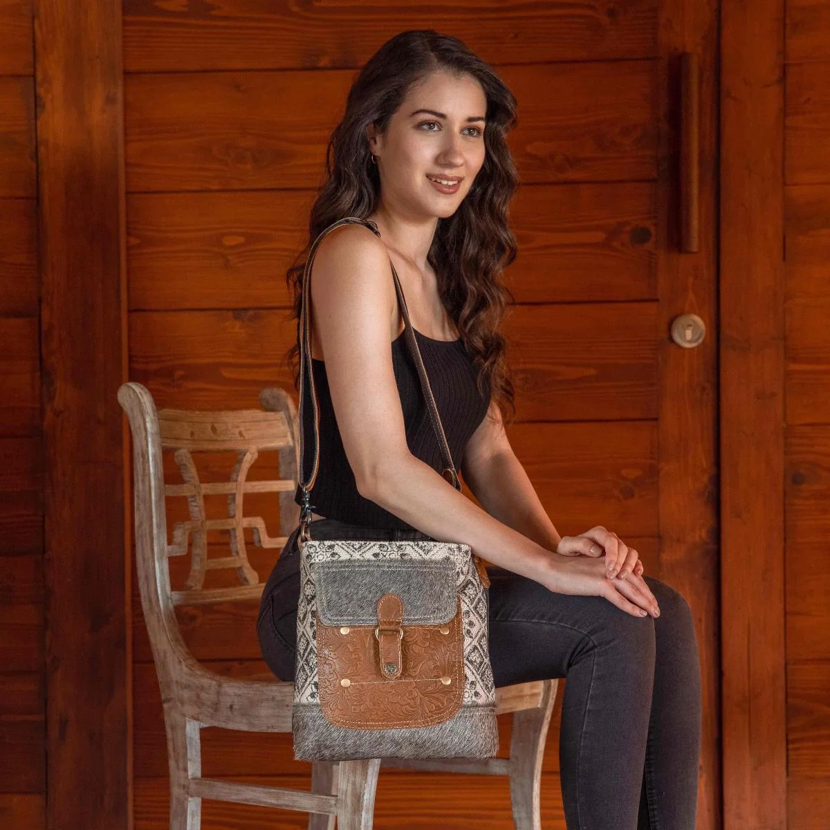 10022-perfect-mania-shoulder-bag-1.webp