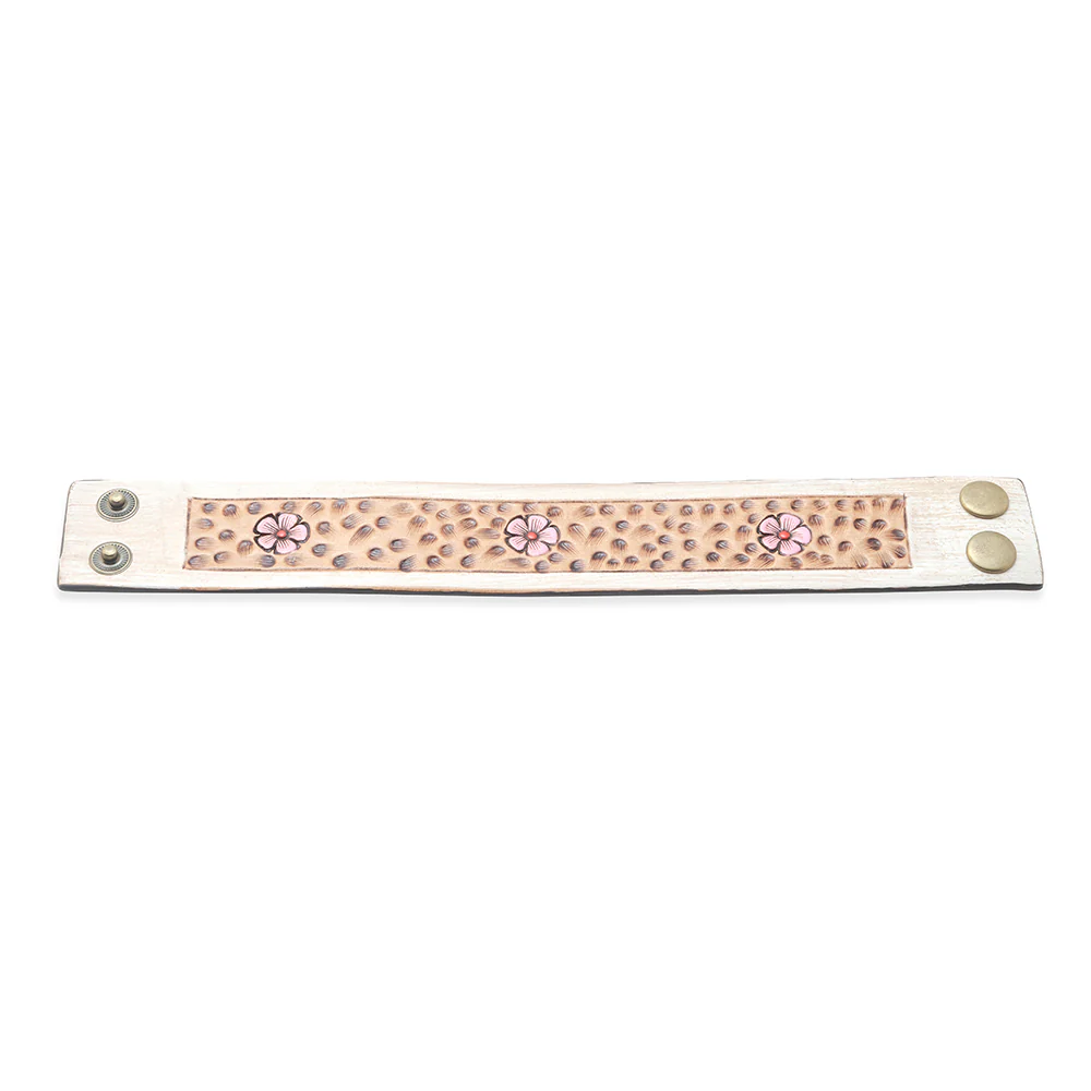 10481-primrose-ridge-cuff-bracelet-1.webp