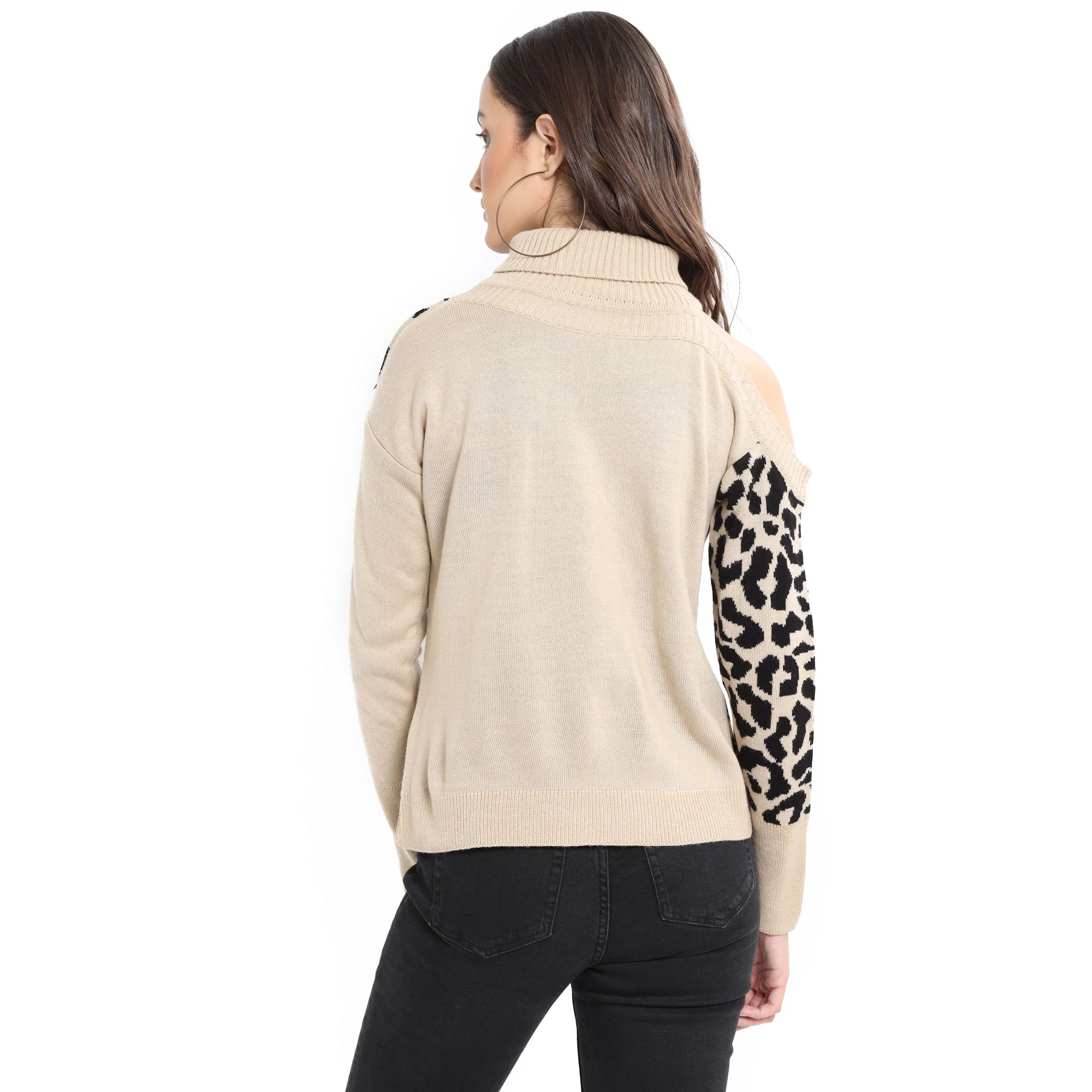 10556-puma-key-sweater-1.webp