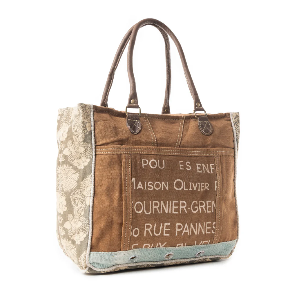 10758-rare-hues-tote-bag-1.webp
