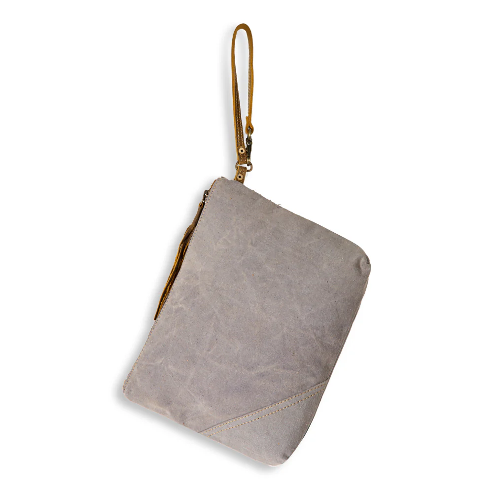 10958-rigaud-rail-express-pouch-1.webp