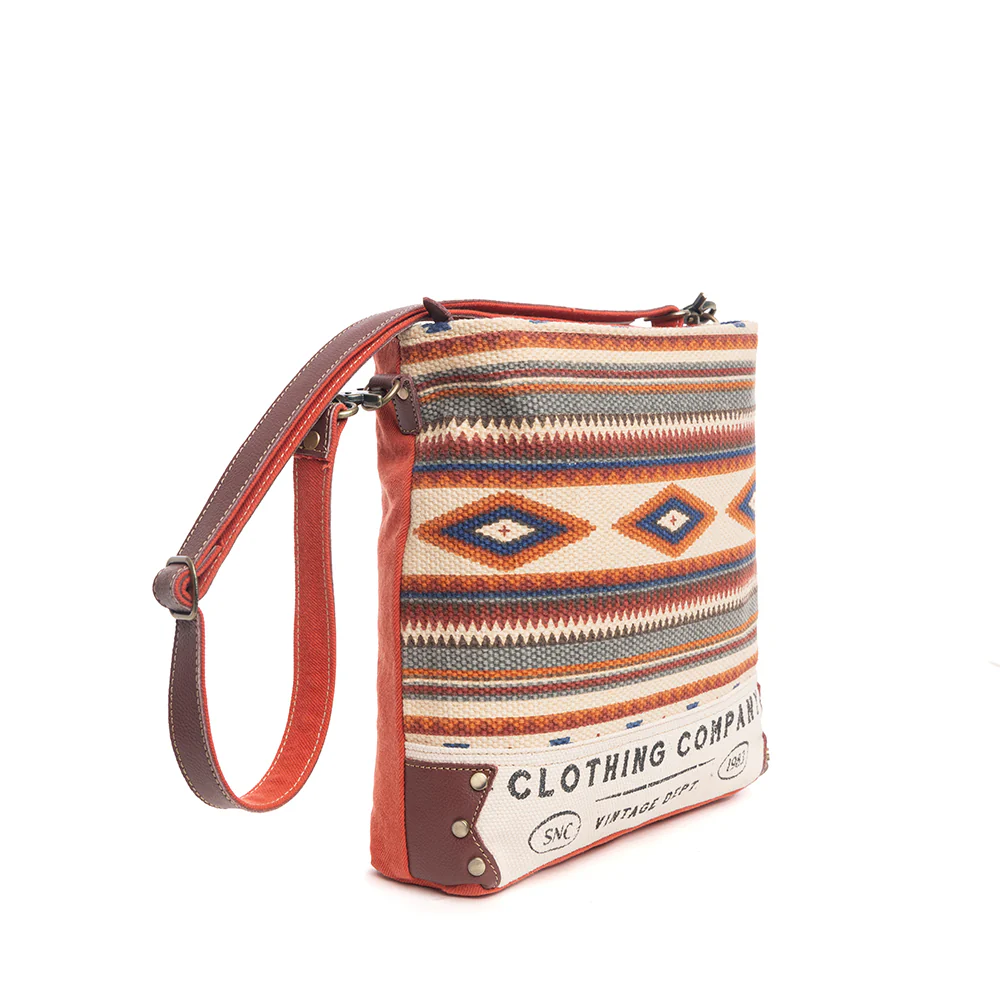 10996-rio-vintage-clothing-shoulder-bag-1.webp