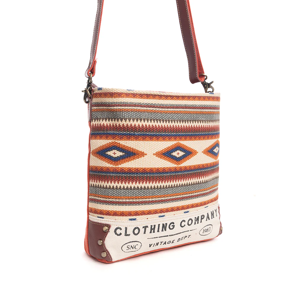 10996-rio-vintage-clothing-shoulder-bag-1.webp
