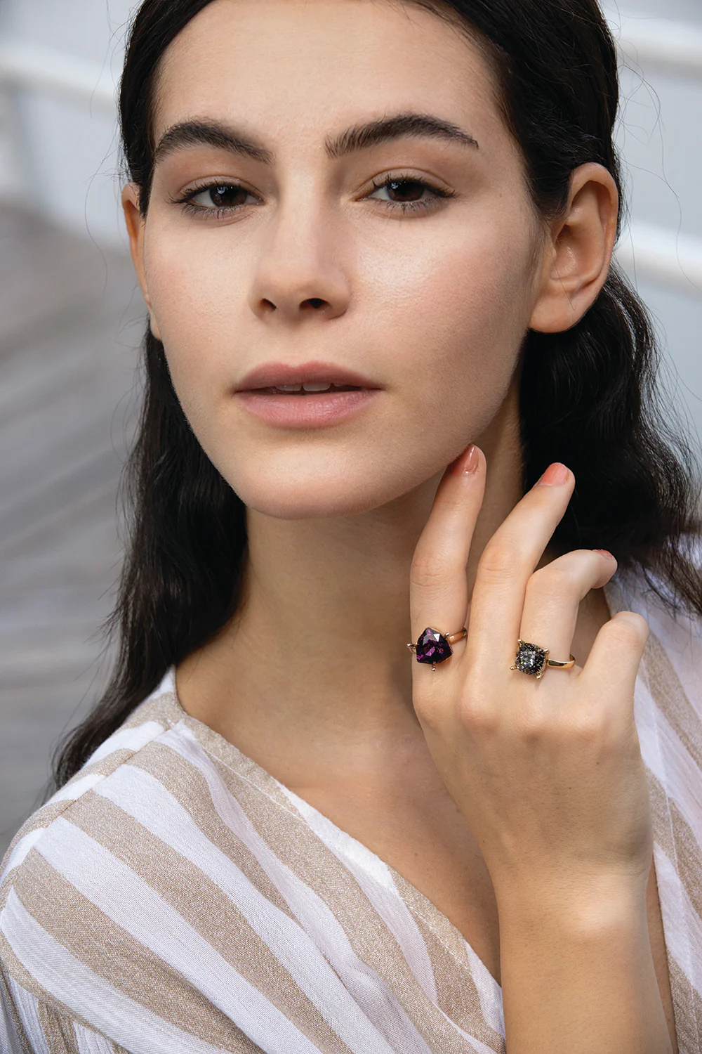 1105-black-forest-swarovski-ring-1.webp