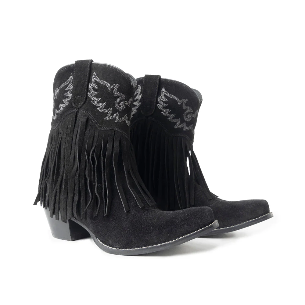 11053-rodeo-ride-booties-in-black-1.webp