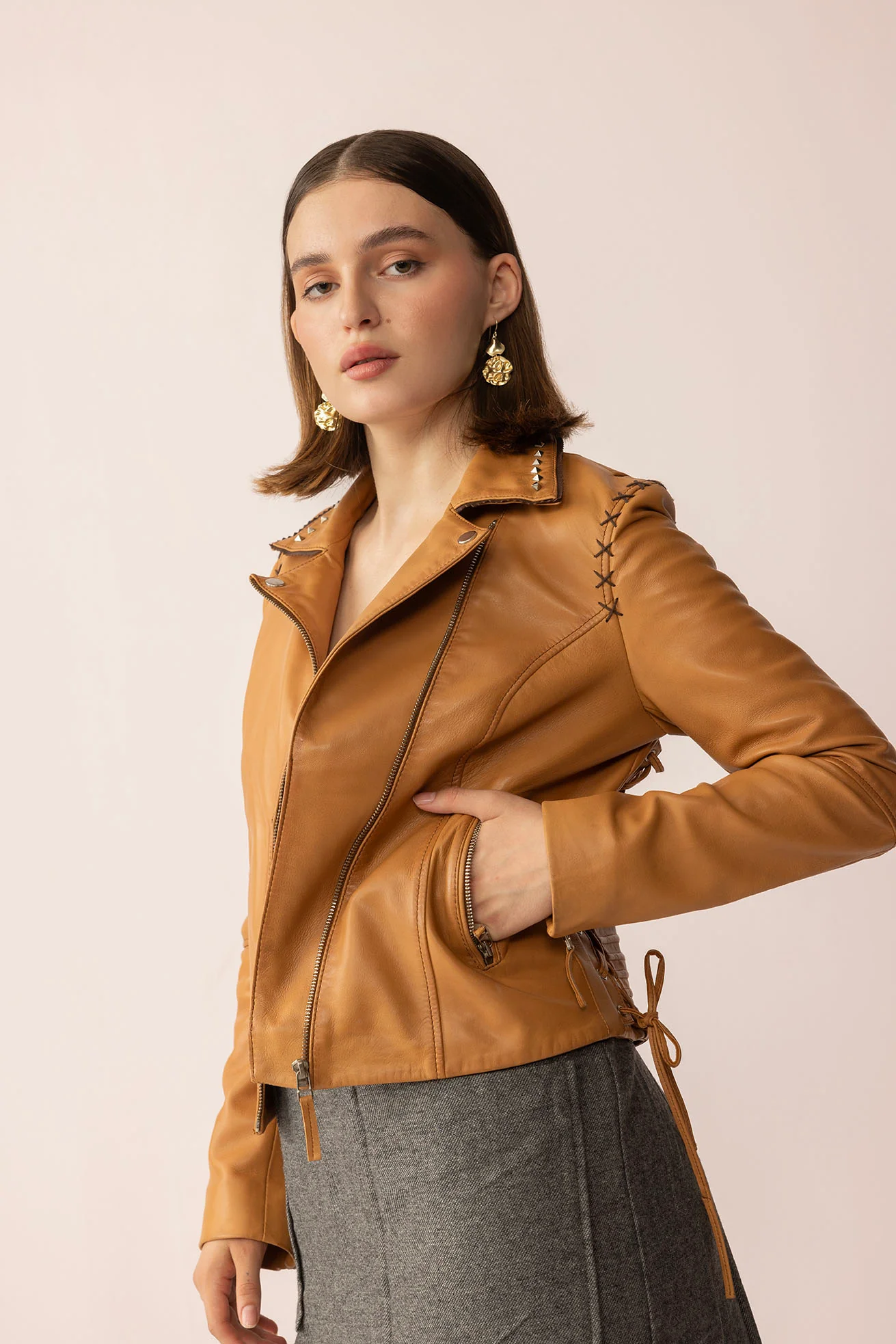 11318-saddle-soul-leather-jacket-in-desert-toffee-1.webp