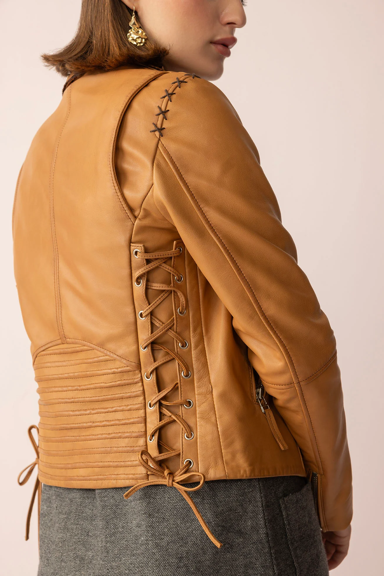 11318-saddle-soul-leather-jacket-in-desert-toffee-1.webp