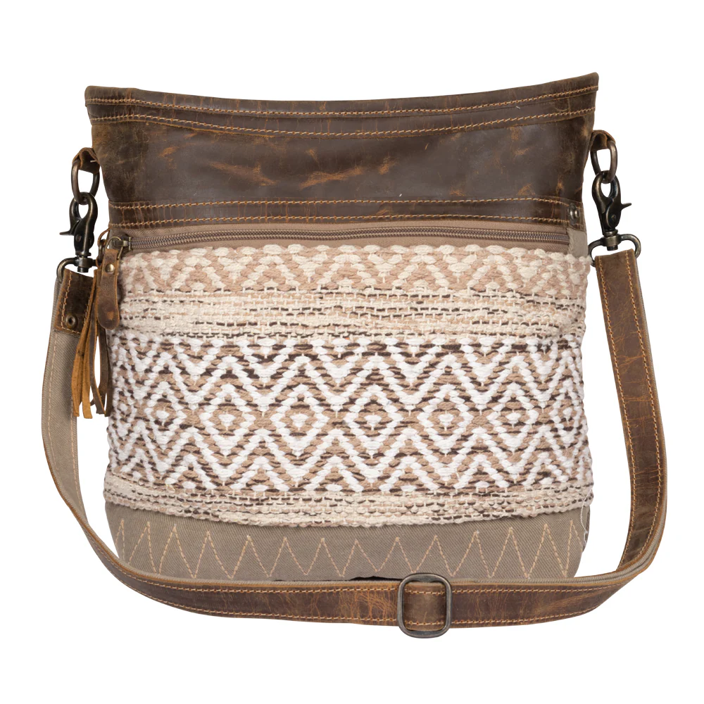 1150-blending-taste-shoulder-bag-1.webp