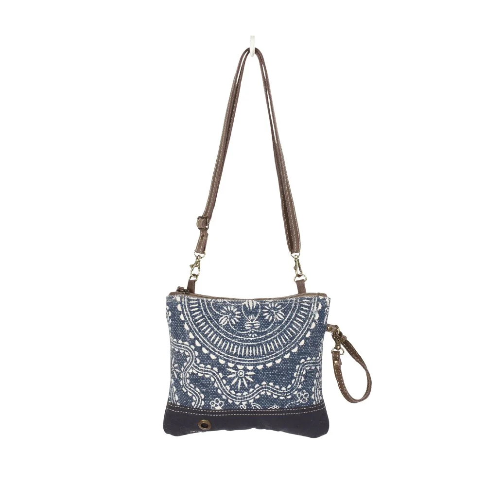 11504-sapphire-small-cross-body-bag-1.webp