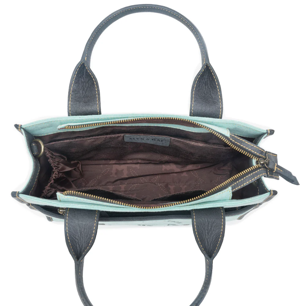 11636-sel-de-mer-crossbody-bag-in-green-1.webp