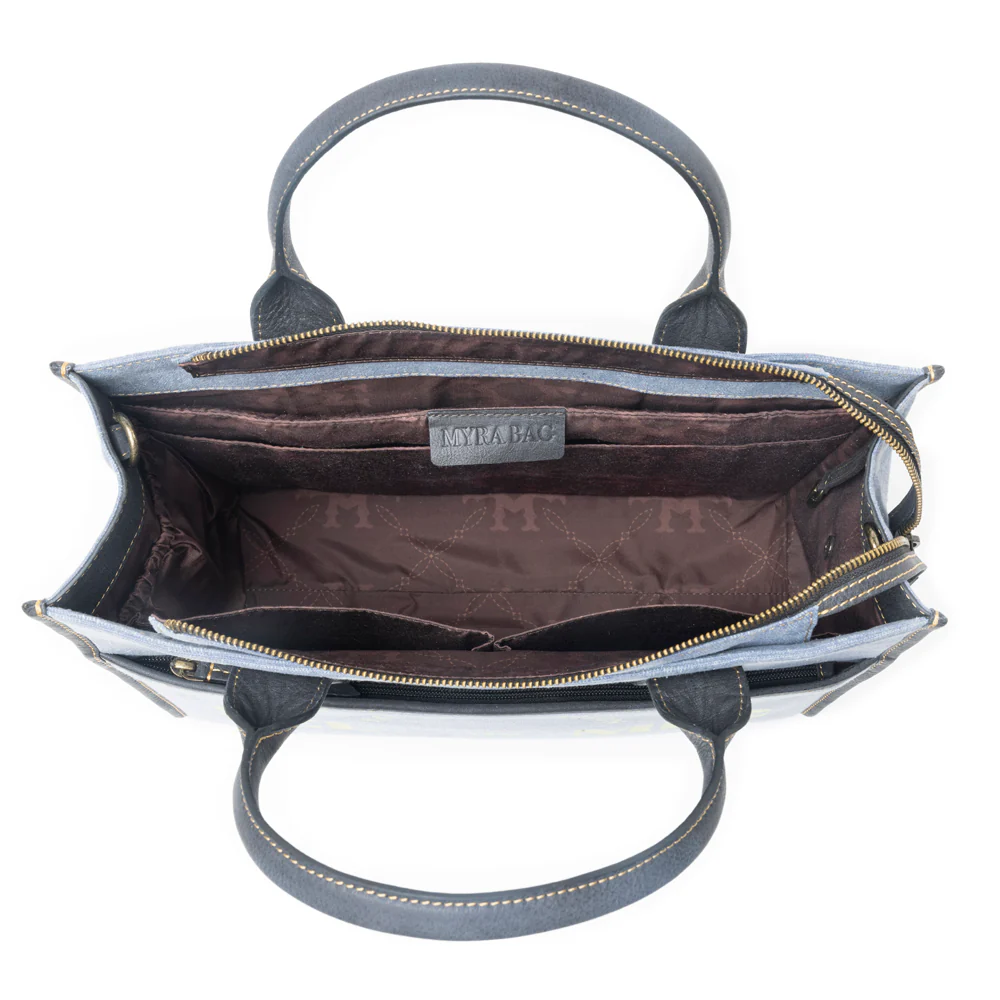 11642-sel-de-mer-shoulder-bag-in-blue-1.webp
