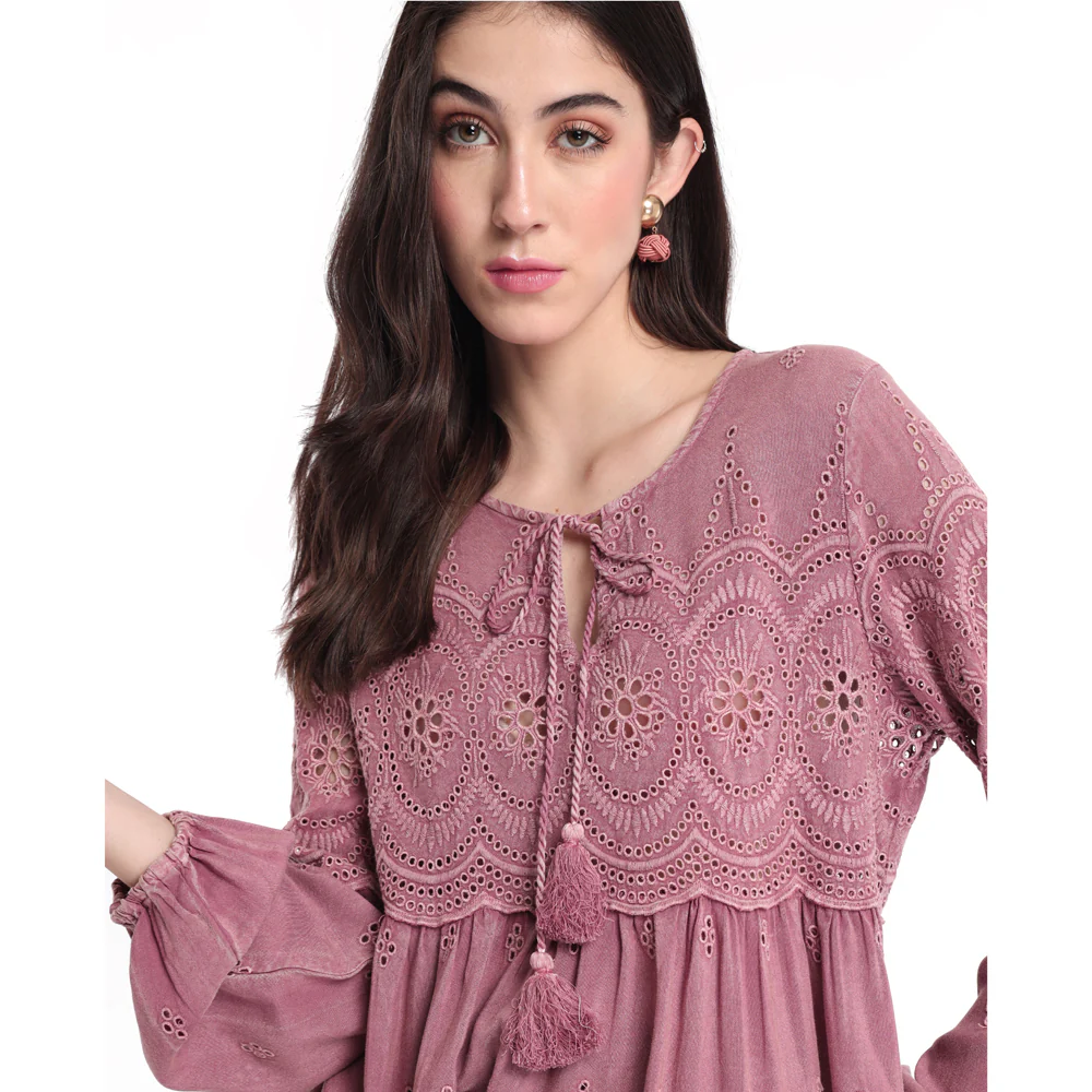 11823-silhouette-lace-top-shirts-small-1.webp