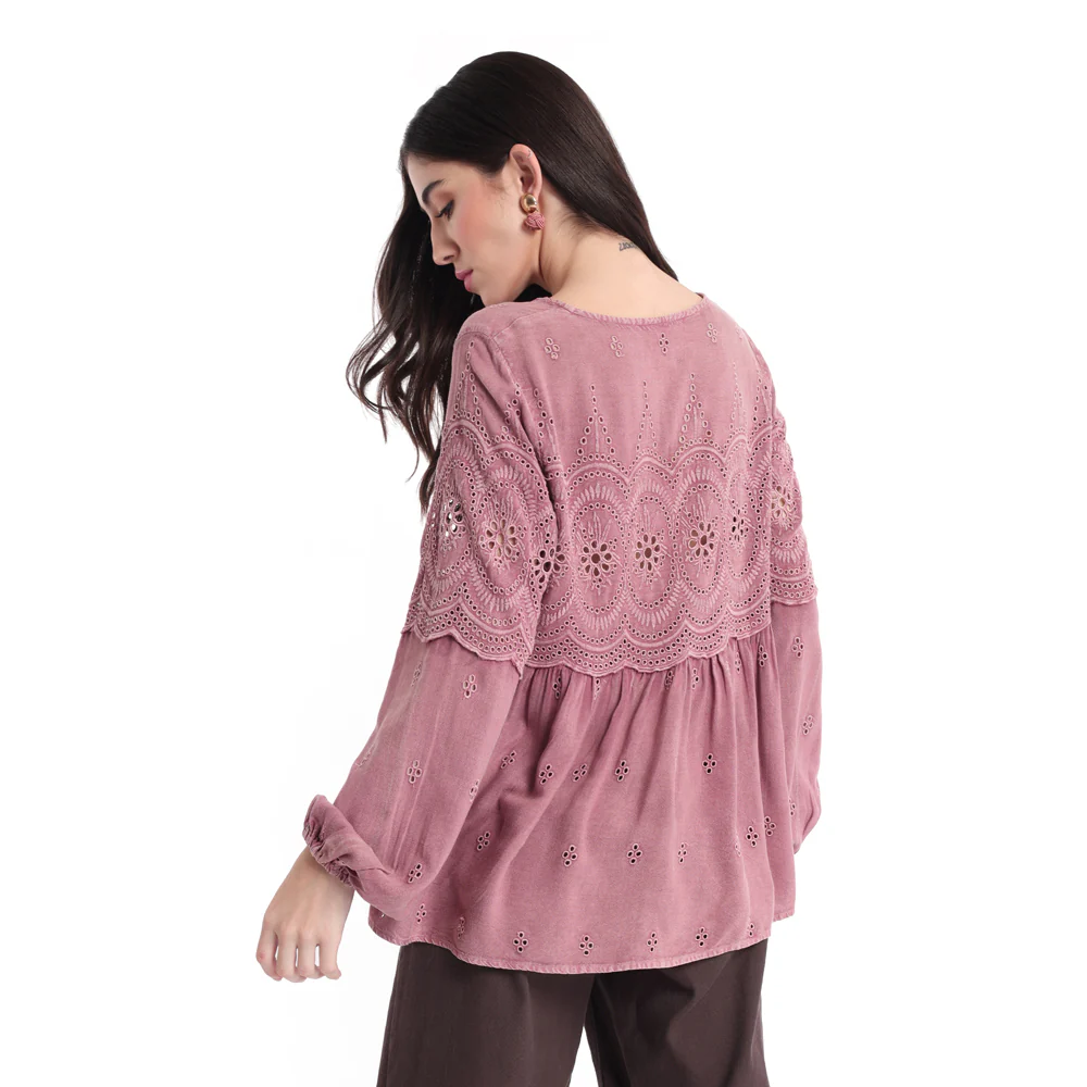 11823-silhouette-lace-top-shirts-small-1.webp