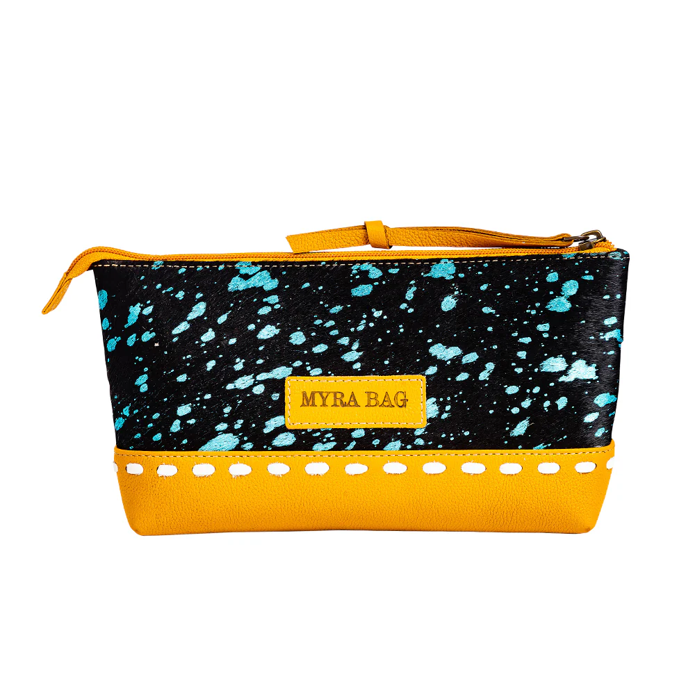 11940-skyviews-pouch-in-yellow-1.webp