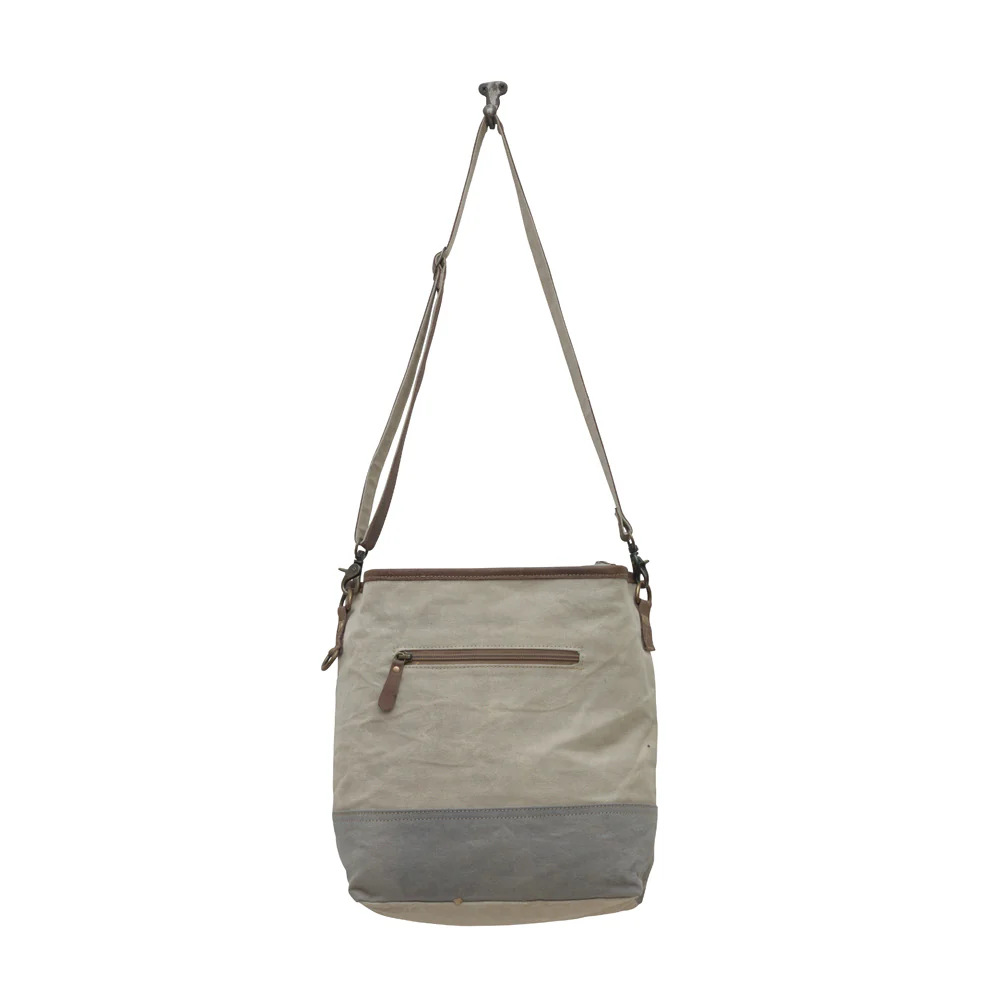 11969-smart-rule-shoulder-bag-1.webp