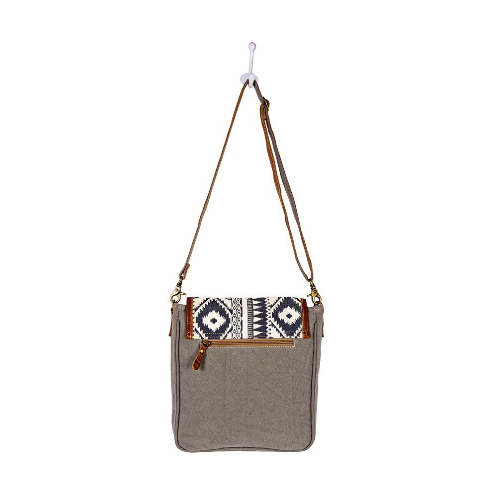 12105-sonoma-way-shoulder-bag-1.webp