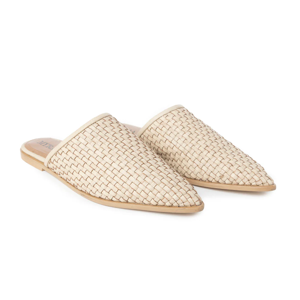 12301-spurloom-braided-sandals-in-grey-1.webp