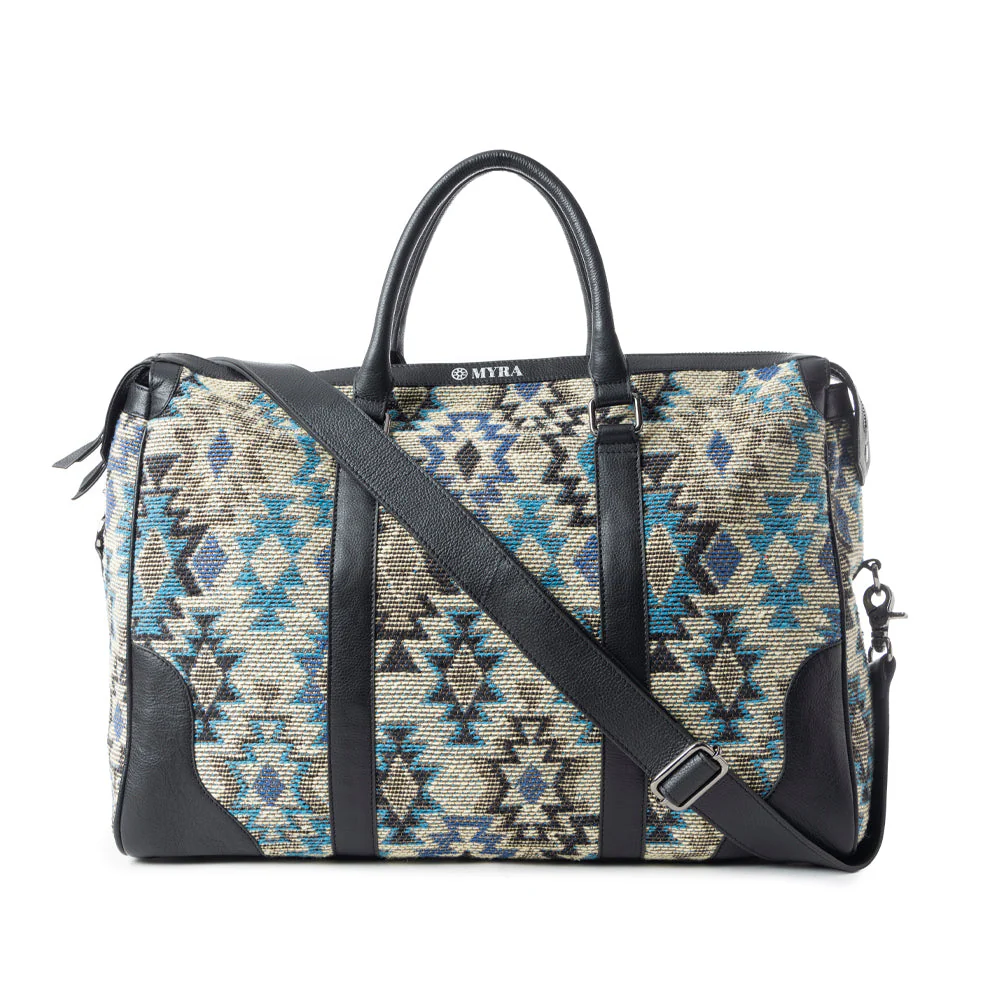 12324-stallion-way-duffel-in-blue-1.webp