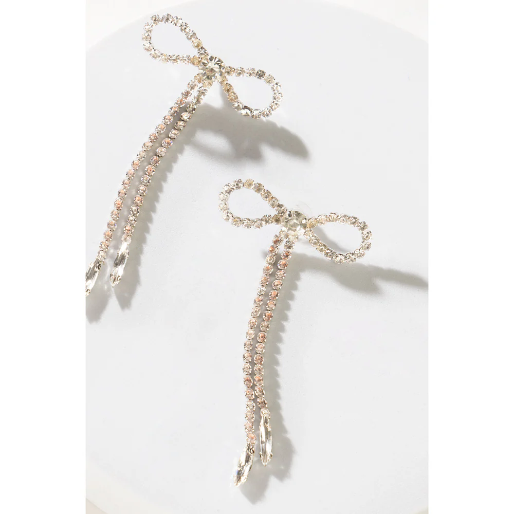 Starlight Lasso Earrings In White