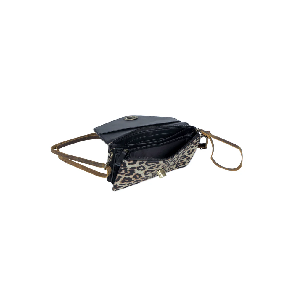 12532-style-up-wallet-1.webp