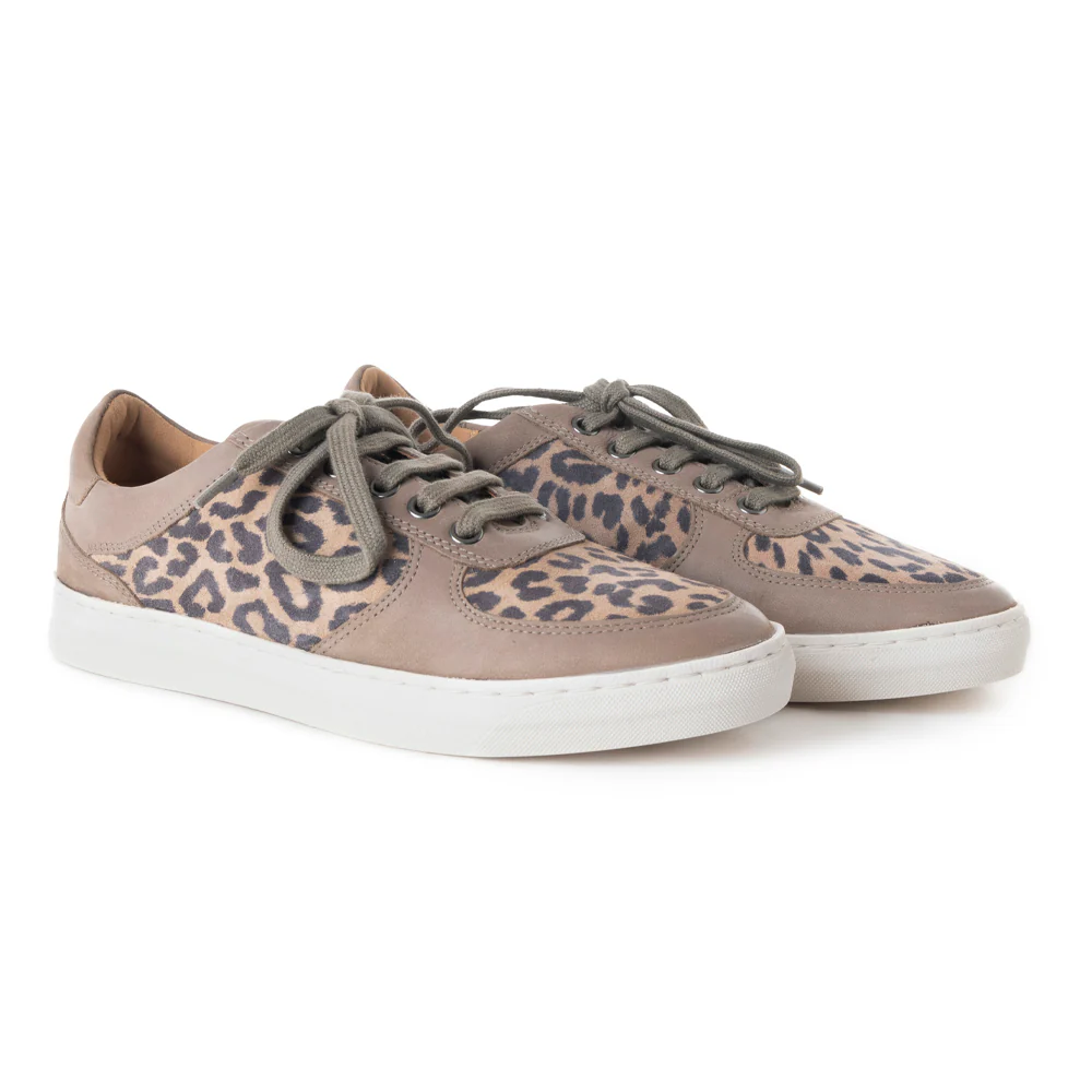 12542-subtle-sneakers-1.webp