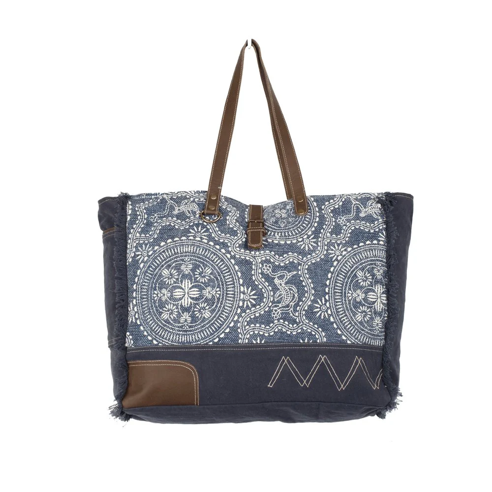 12782-sylvan-blue-weekender-bag-1.webp