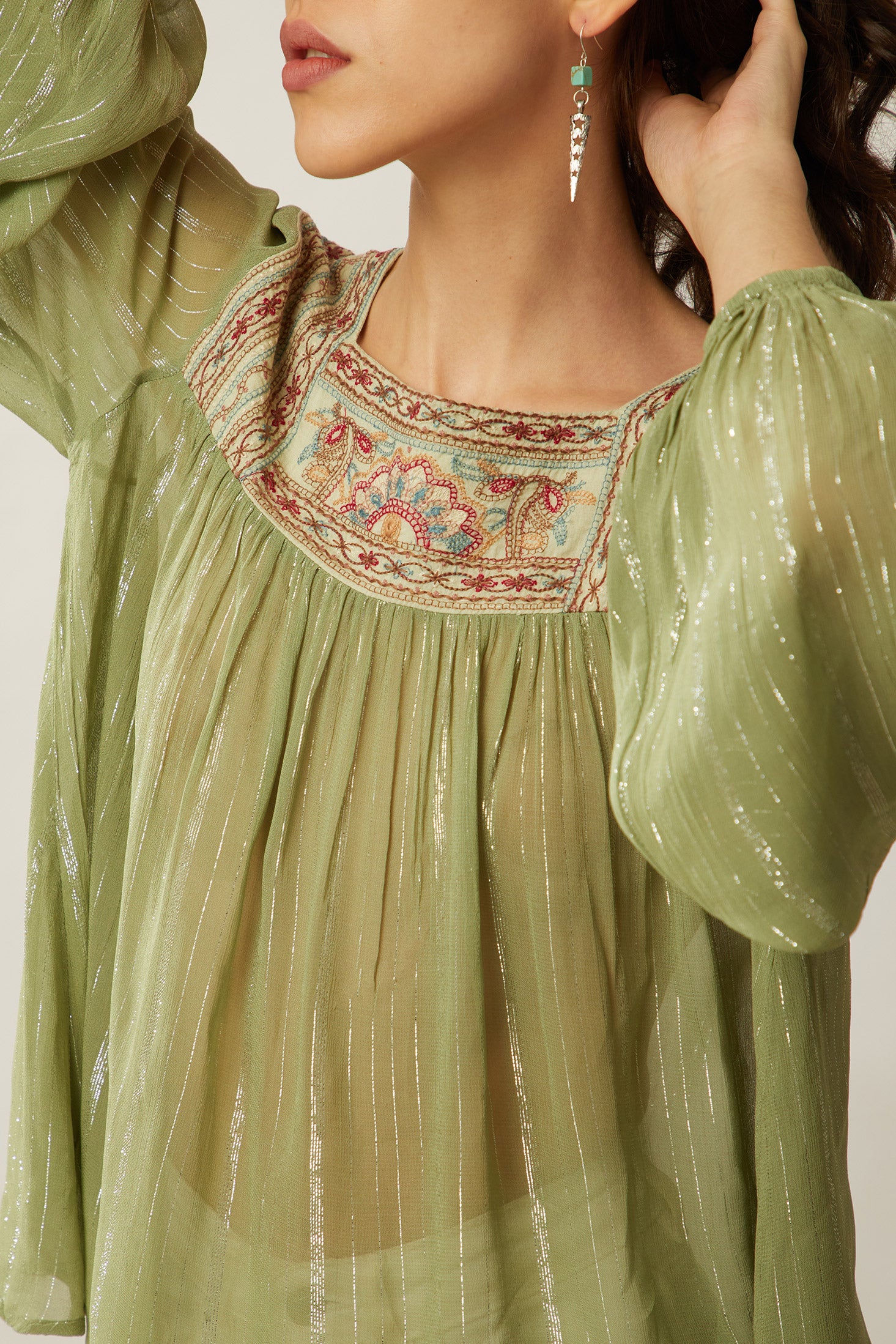 12858-tammilyn-embroidered-top-1.webp
