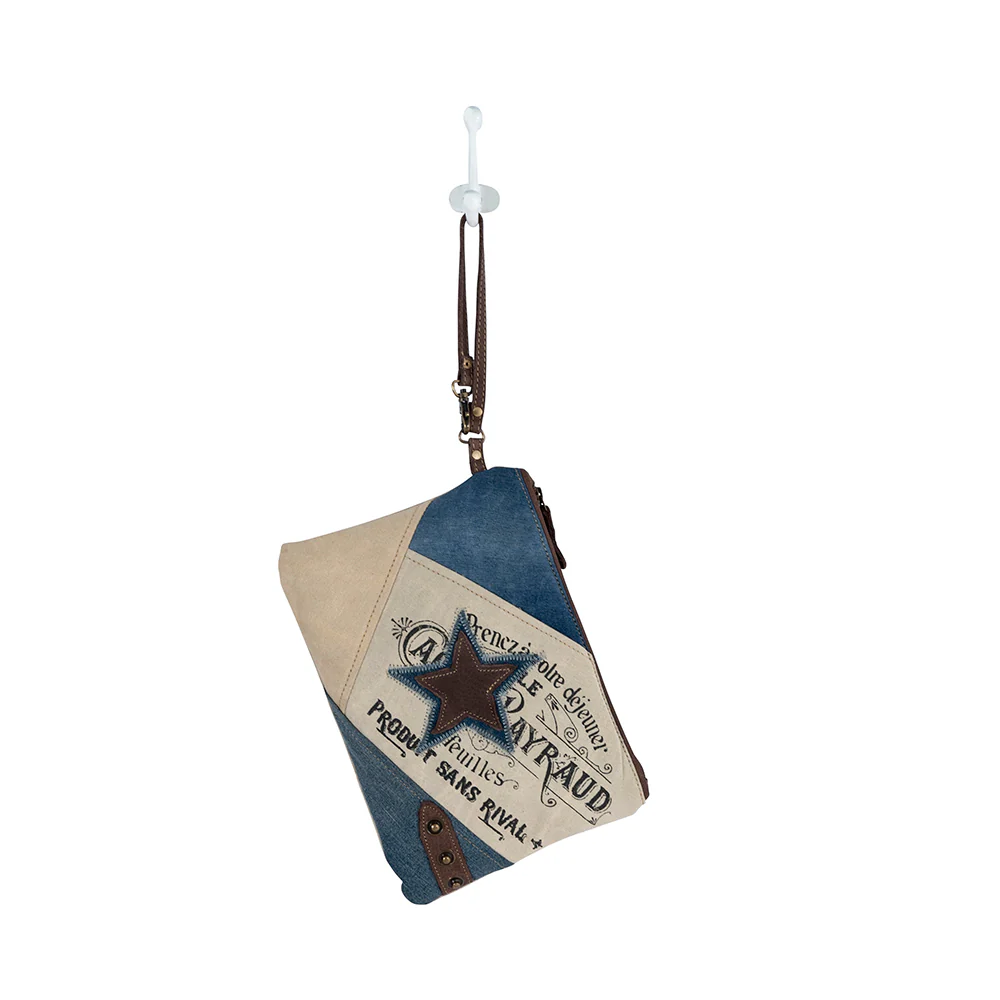 1286-blue-star-key-pouch-1.webp