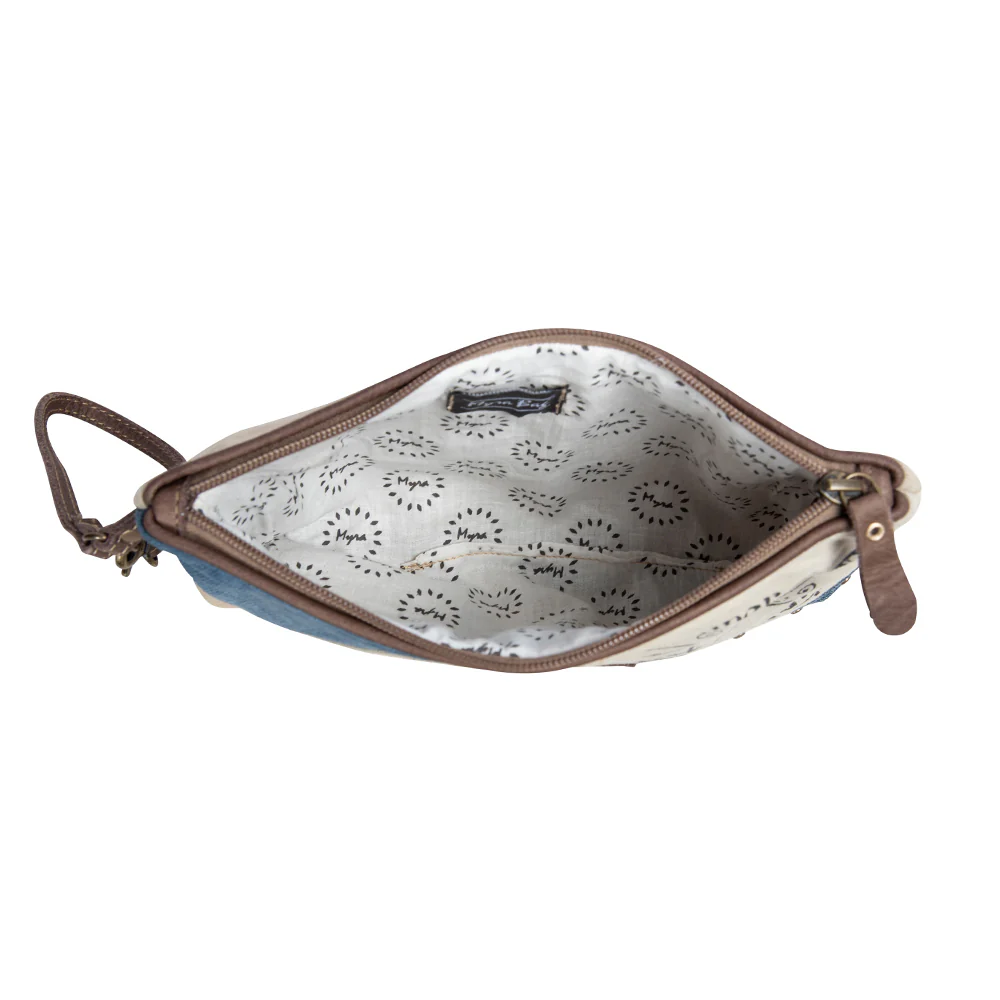 1286-blue-star-key-pouch-1.webp