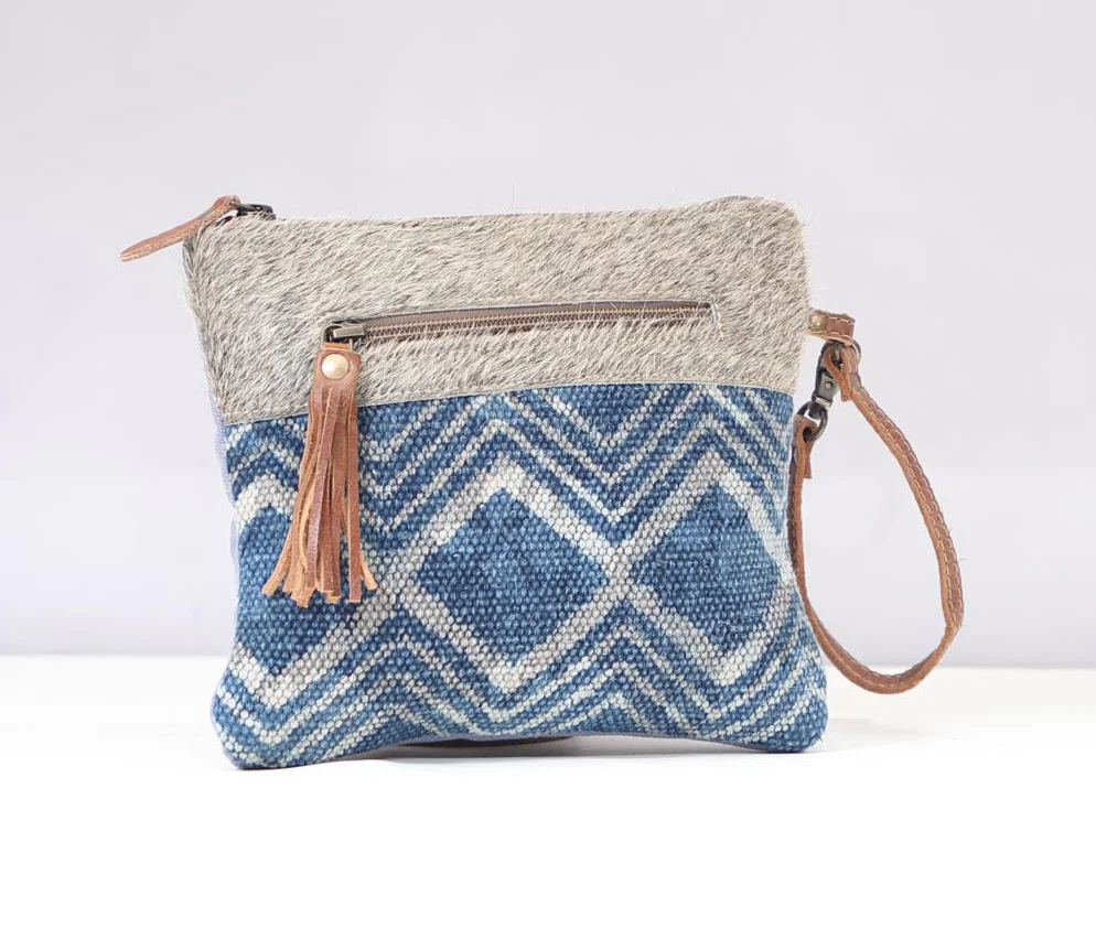 12967-teal-pouch-1.webp