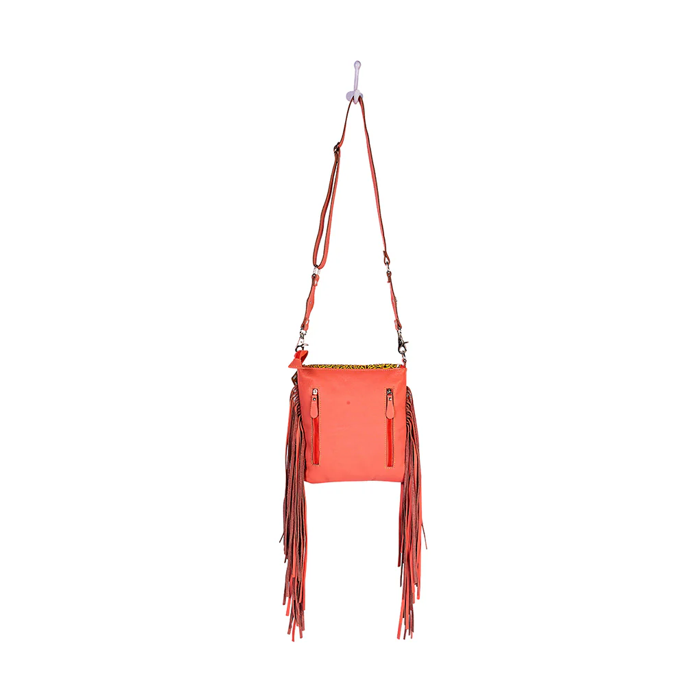 12972-tellard-falls-concealed-carry-bag-in-salmon-1.webp