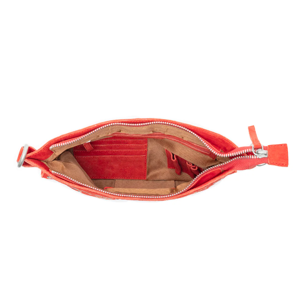 13058-texas-rose-western-embroidered-leather-bag-in-scarlet-red-1.webp