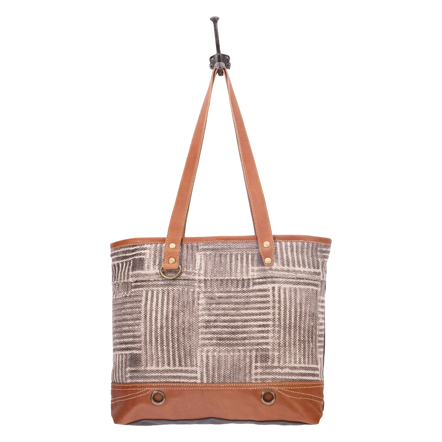 13109-the-irregular-tote-bag-1.webp