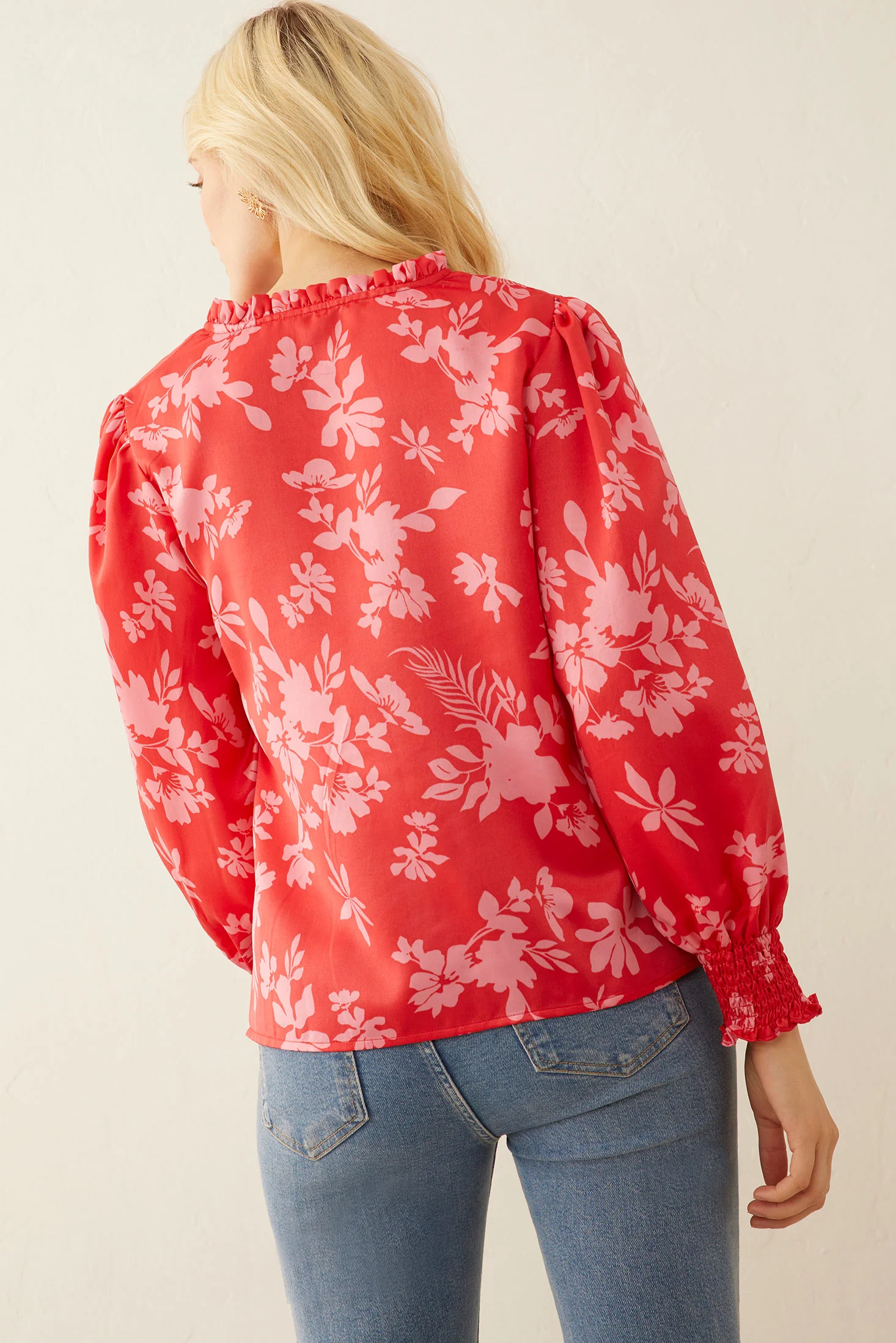 13184-thea-rae-top-in-red-1.webp
