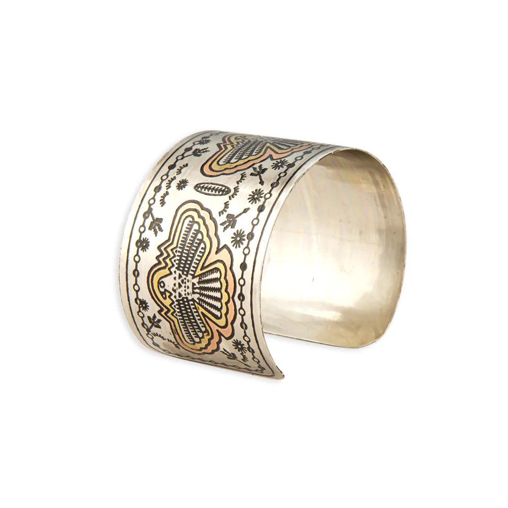 13213-thunder-hawk-etched-metal-cuff-bracelet-1.webp