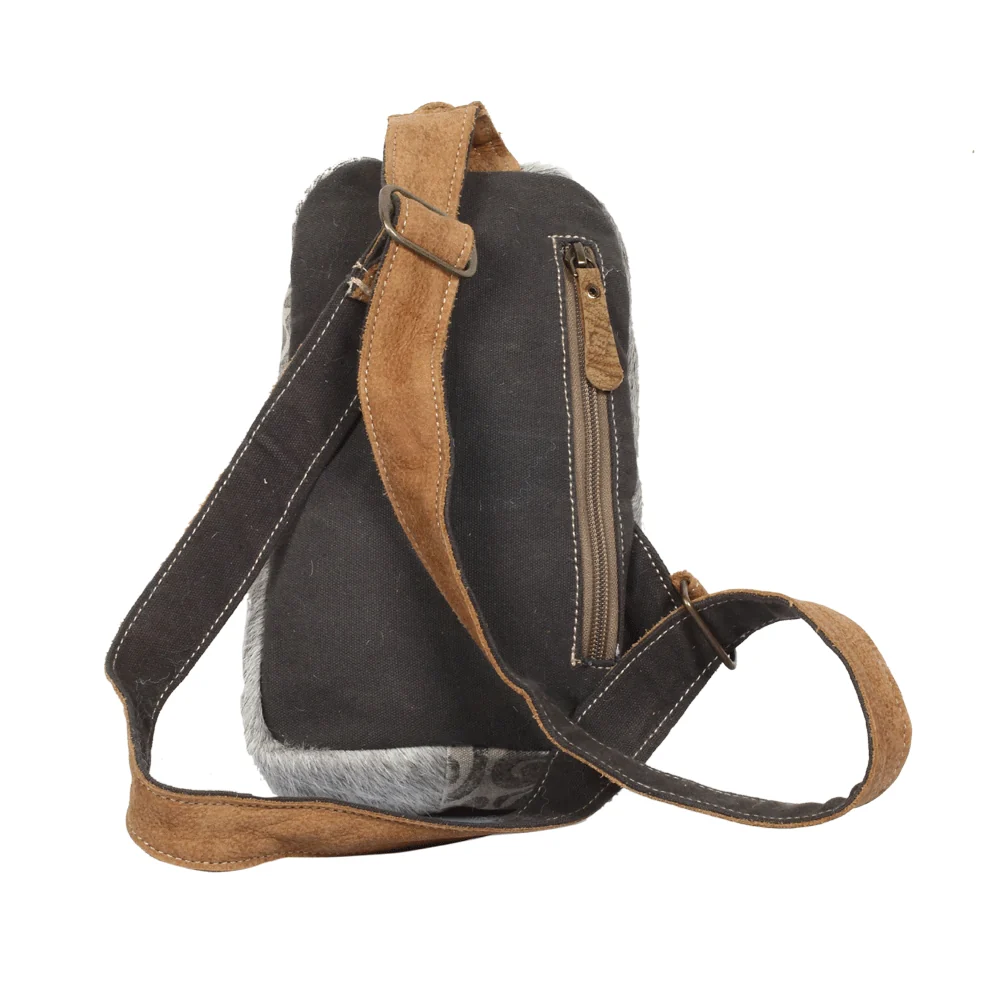 13338-top-zipper-fanny-pack-1.webp