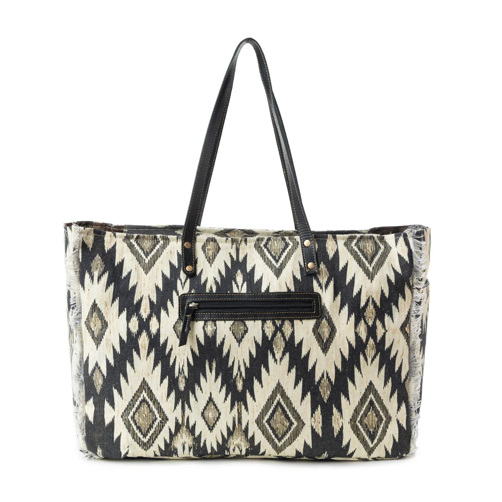 13482-tribal-spirit-adventure-weekender-bag-in-black-white-1.webp