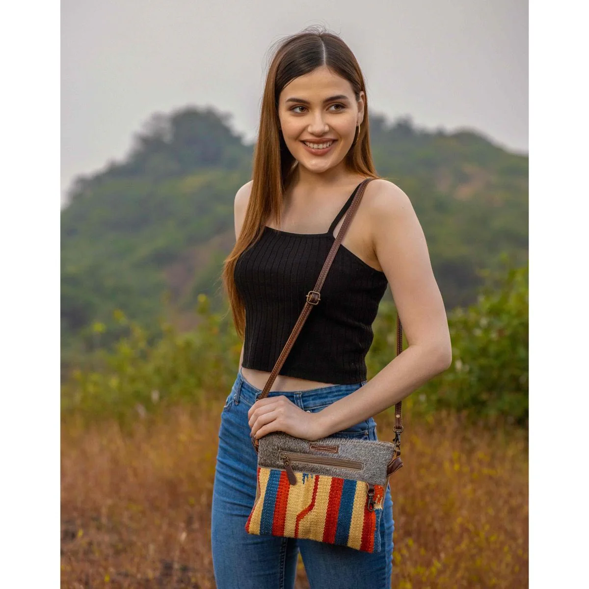 13529-tropical-cross-body-bag-1.webp