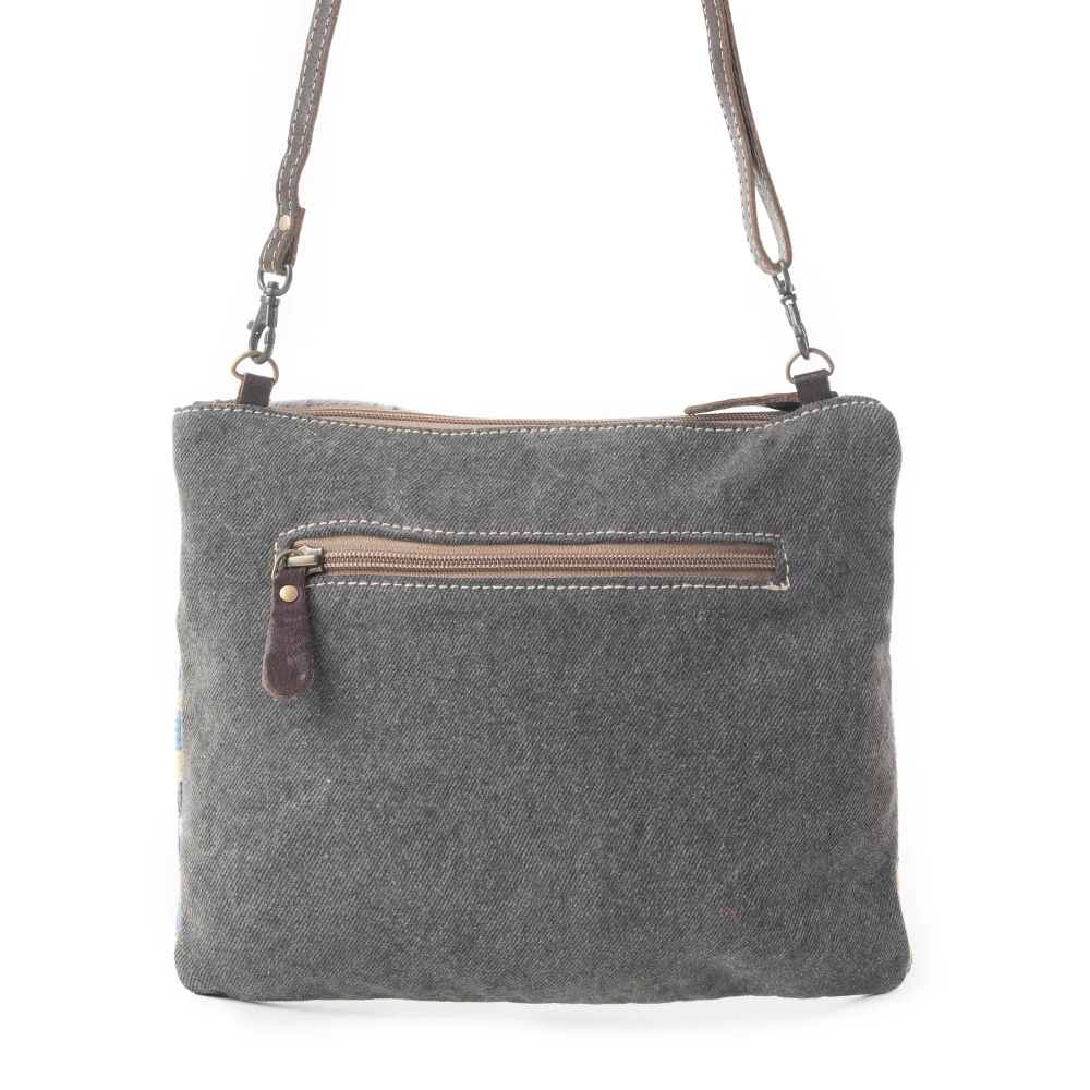 13555-tufts-pattern-small-crossbody-bag-1.webp