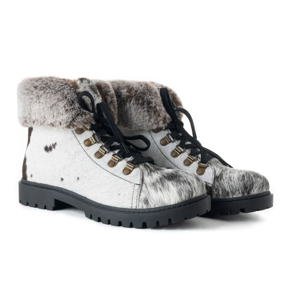 13562-turbulent-boots-1.webp