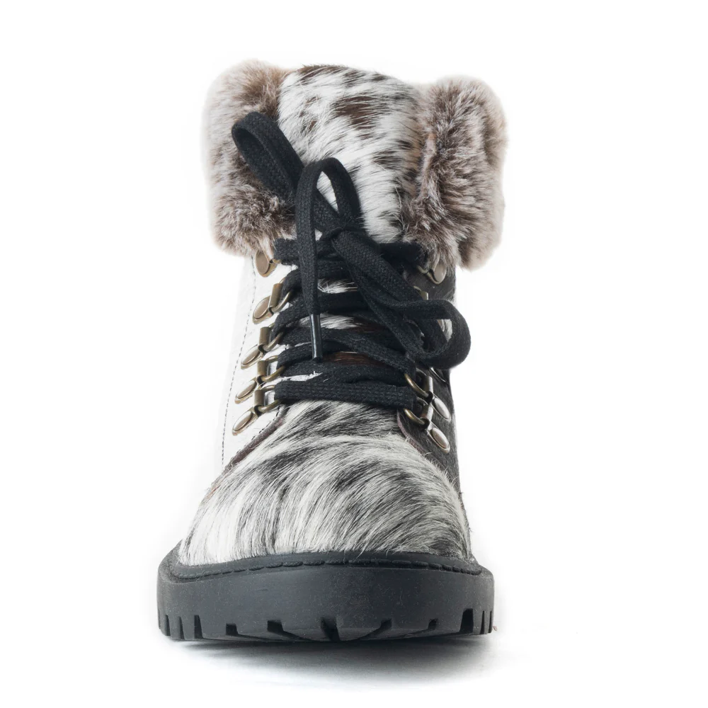 13562-turbulent-boots-1.webp