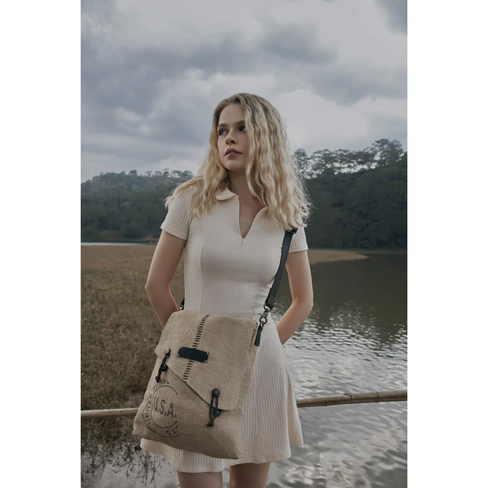 13653-u-s-a-vintage-look-shoulder-bag-1.webp