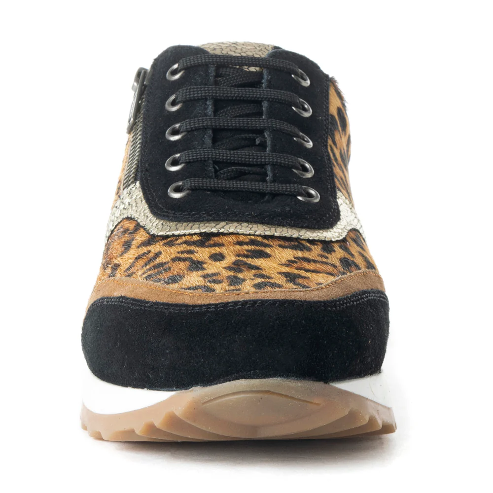 13798-velocity-sneakers-1.webp
