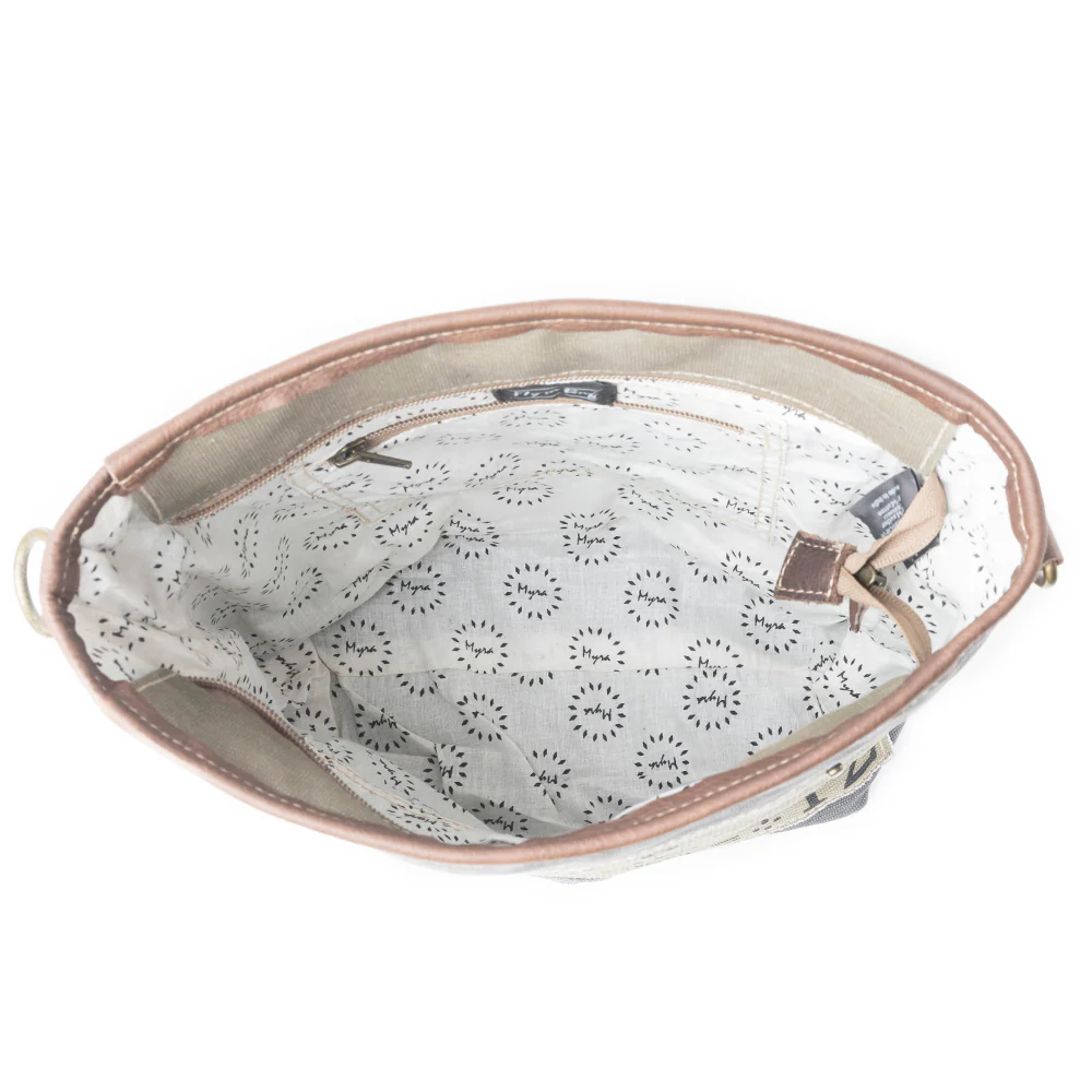 13847-vespertine-shoulder-bag-1.webp