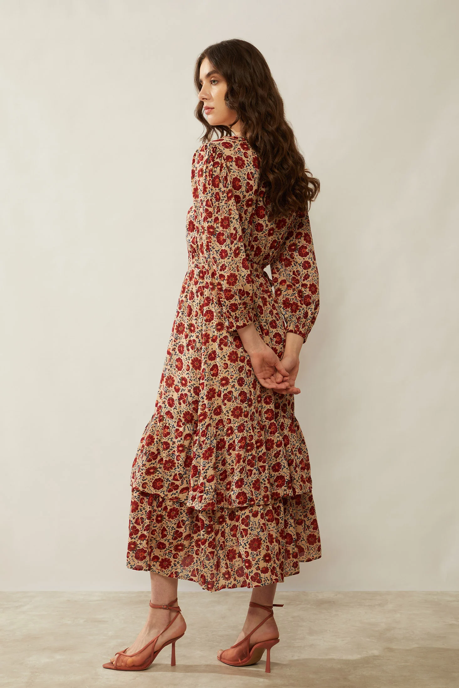 1385-bohera-naomi-spring-floral-dress-1.webp