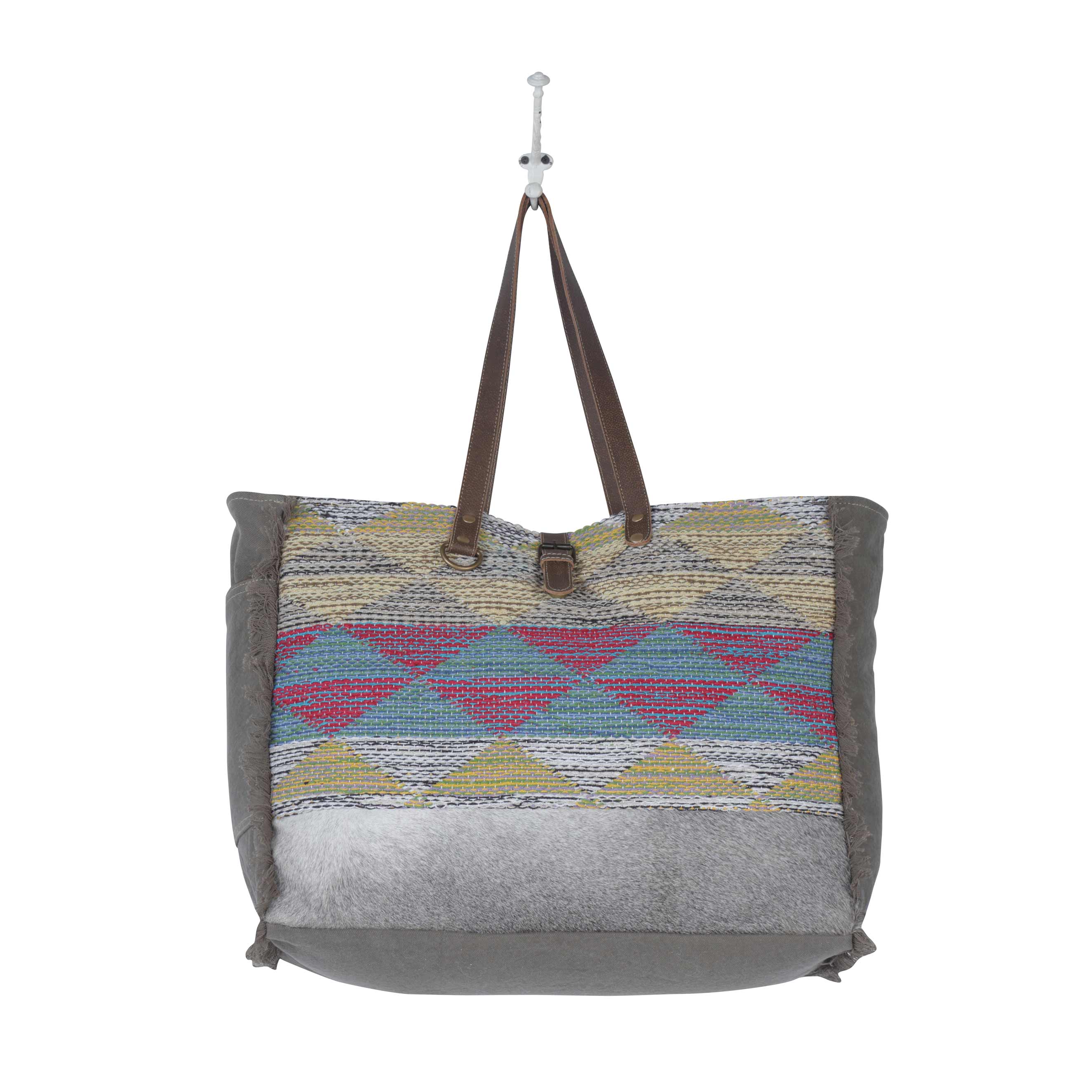 13863-vibrant-pyramids-weekender-bag-1.webp