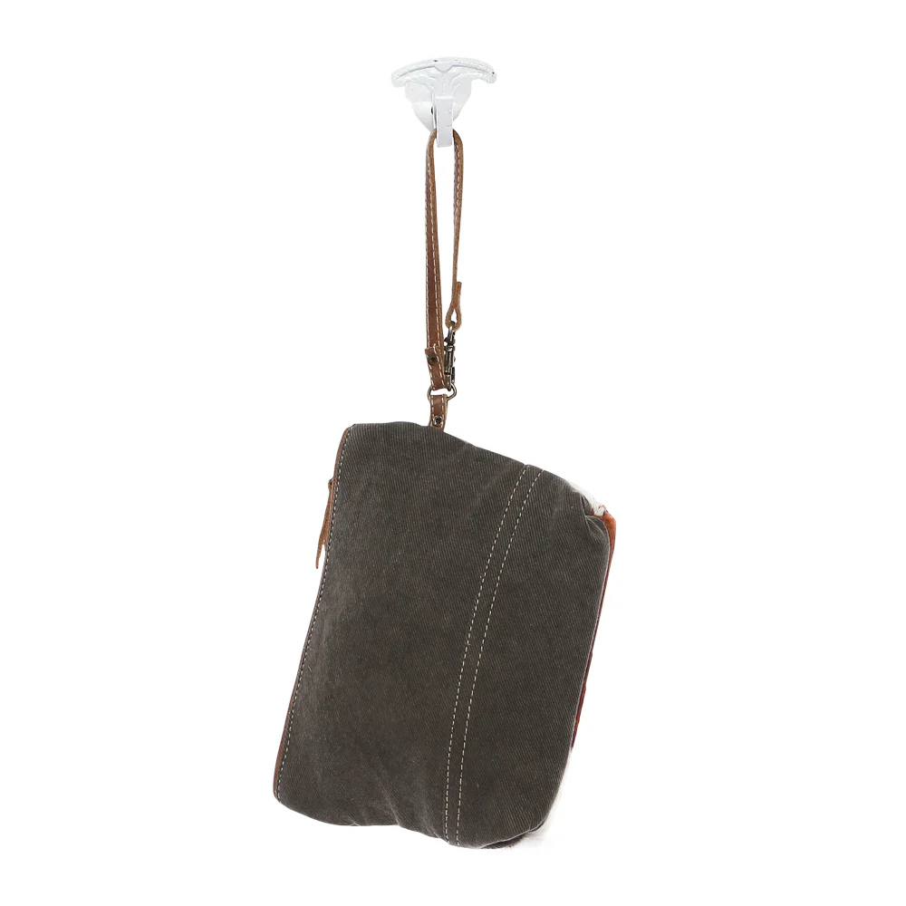 13902-vintage-1930-pouch-1.webp