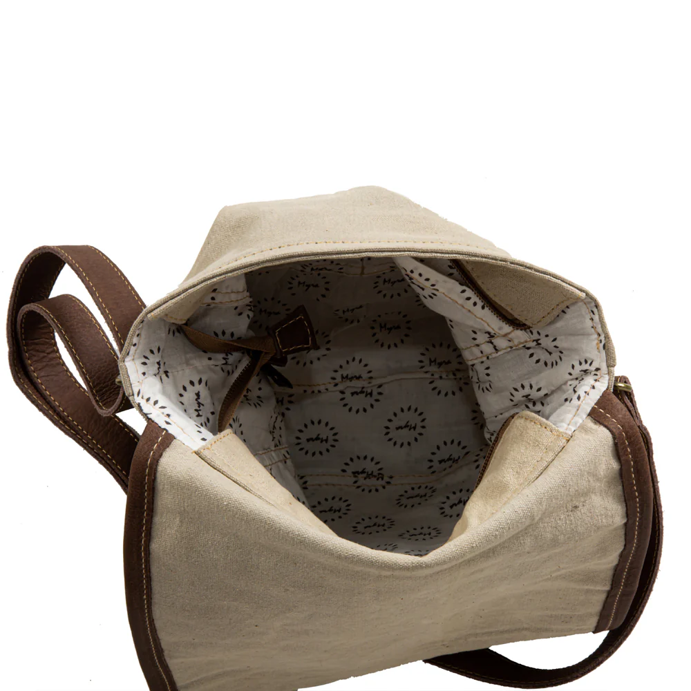13903-vintage-adventurer-messenger-bag-1.webp