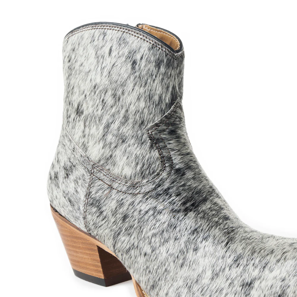 13928-virginia-trail-hair-on-hide-boots-1.webp