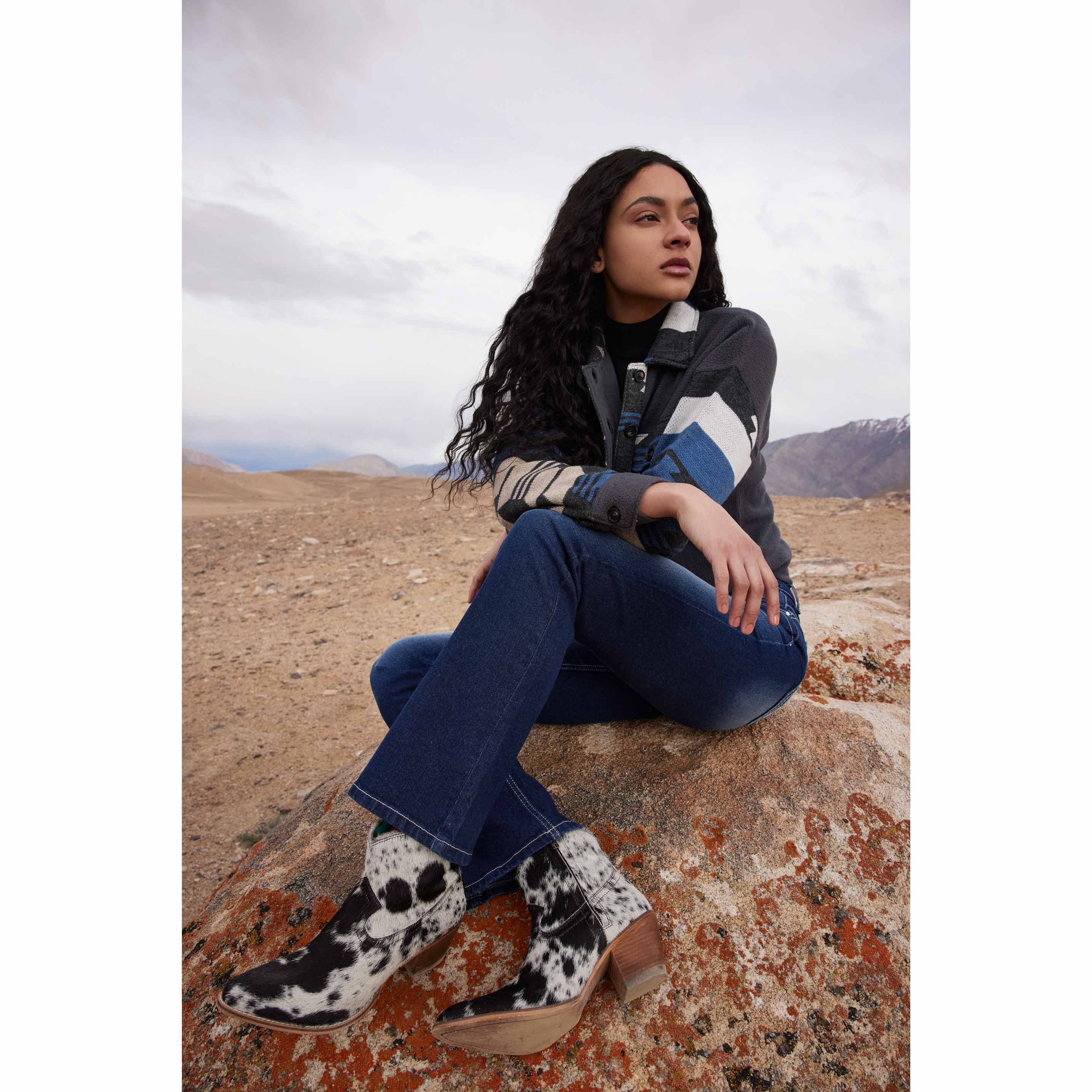 13928-virginia-trail-hair-on-hide-boots-1.webp